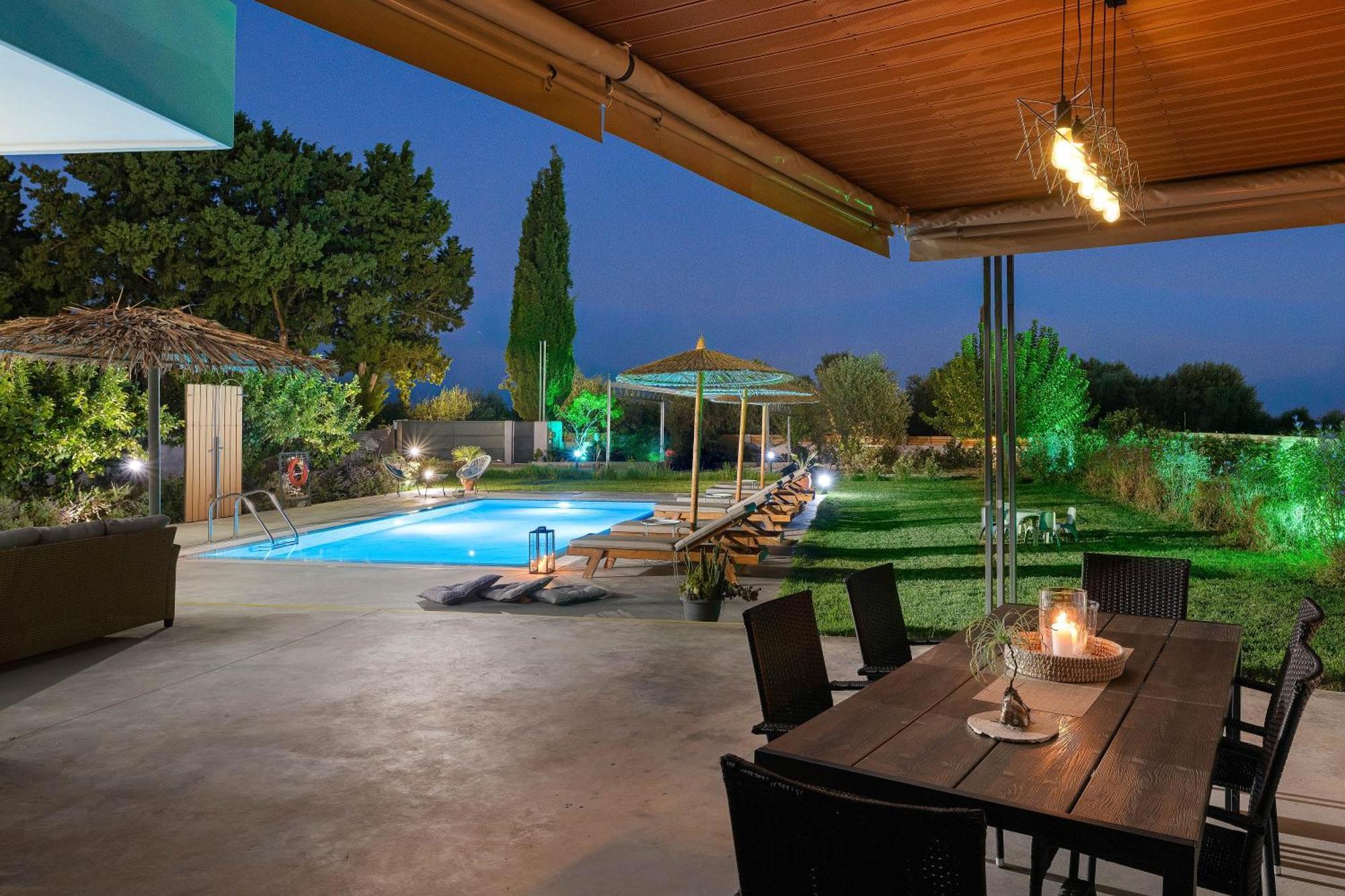 Ethria Pool Villa With Heated Jacuzzi Afantou Extérieur photo
