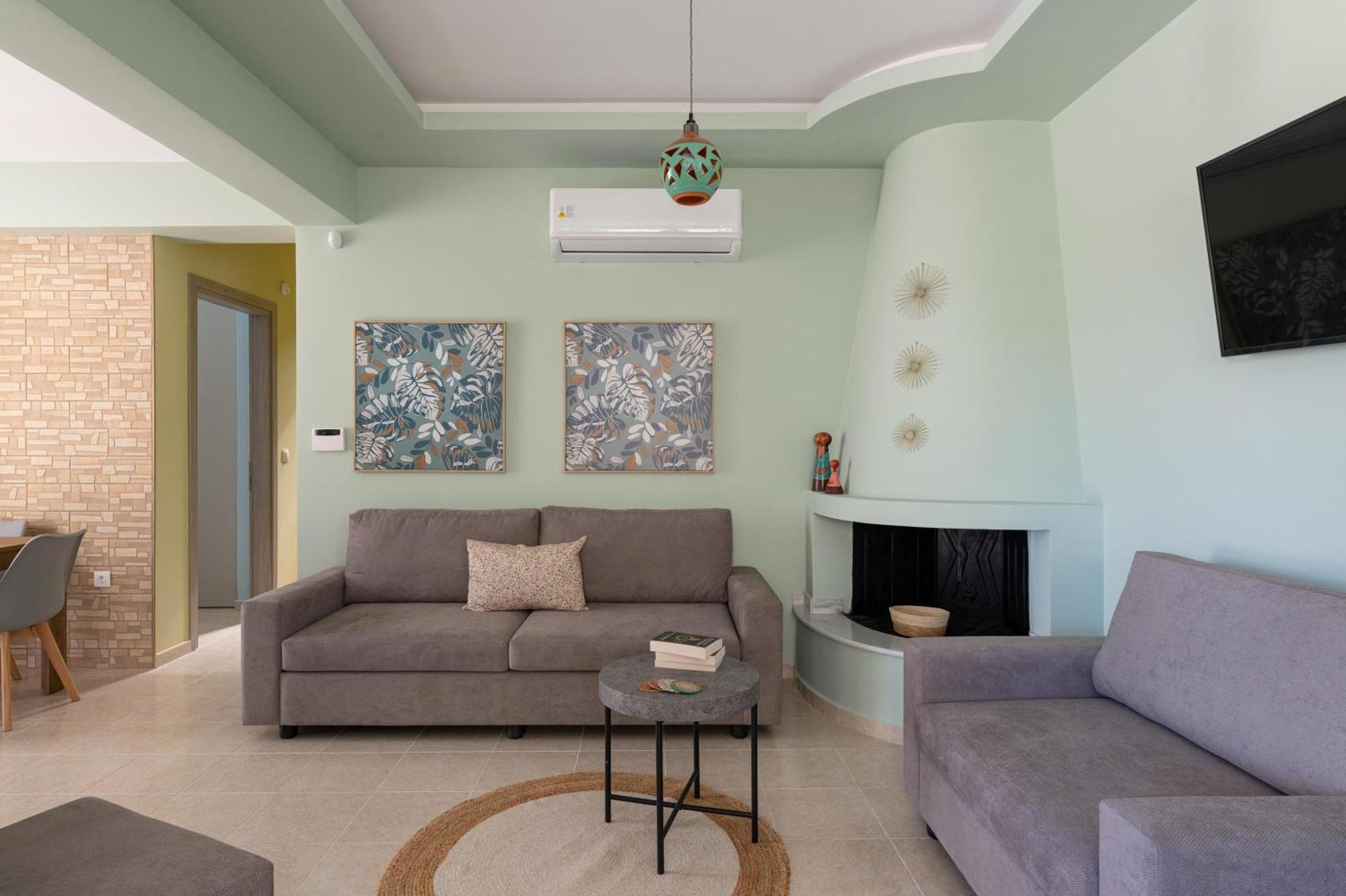 Ethria Pool Villa With Heated Jacuzzi Afantou Extérieur photo