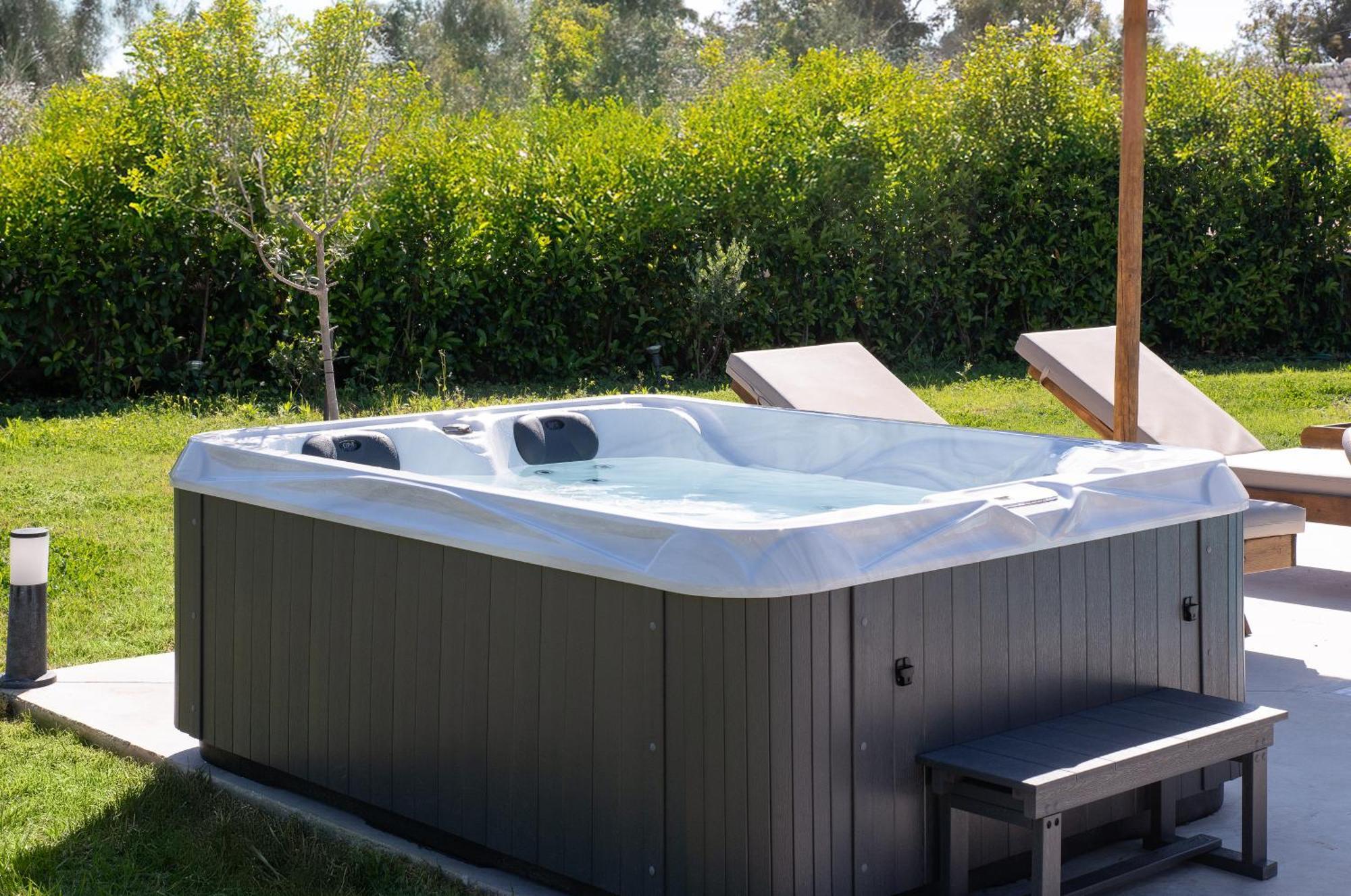 Ethria Pool Villa With Heated Jacuzzi Afantou Extérieur photo